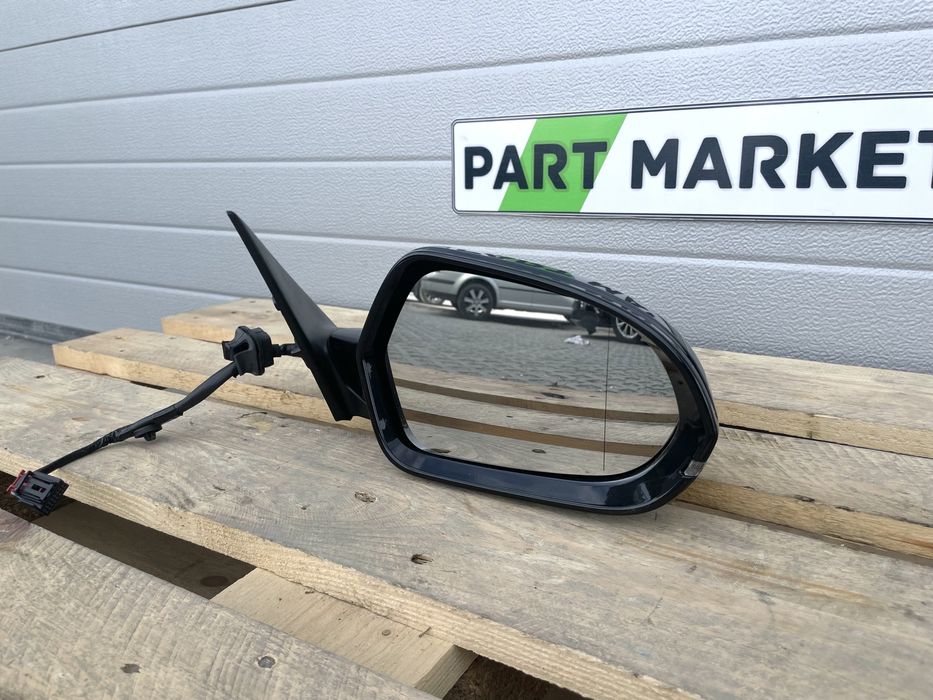 Дясно огледало AUDI A6 C7