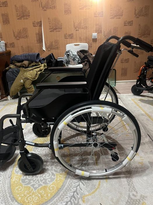 Продам коляску новый торг