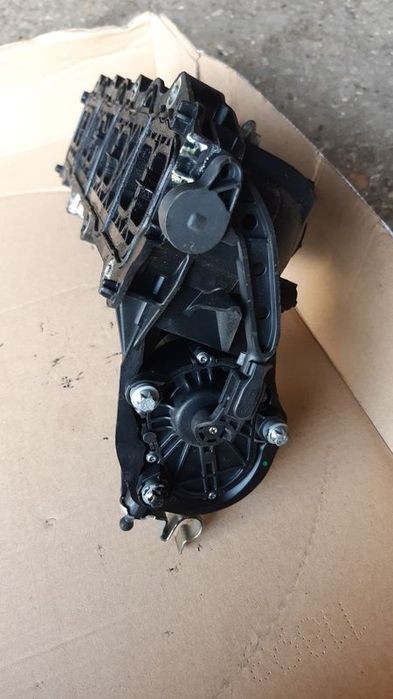 Всмукателни колектори Мерцедес W204,W212 ОМ651 мотор 200,220,250 cdi