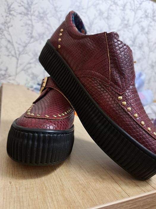 Pantofi de damă.
