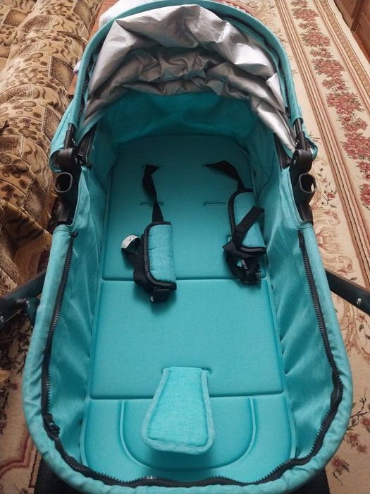 Продается детская коляска