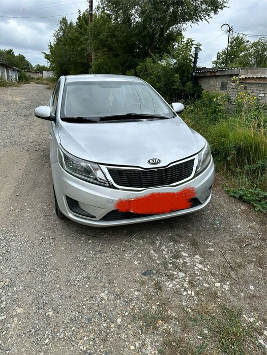 Продам автомобиль киа рио 2014