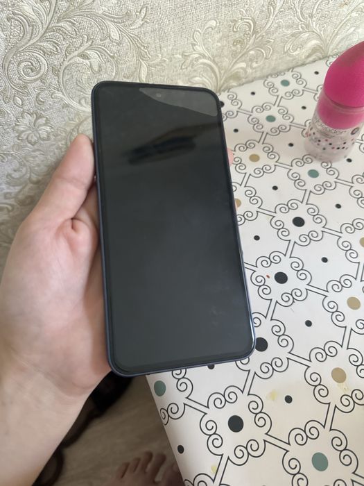 Продам Самсунг А 35