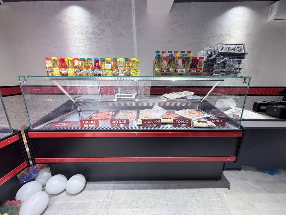 Витрина холодильник