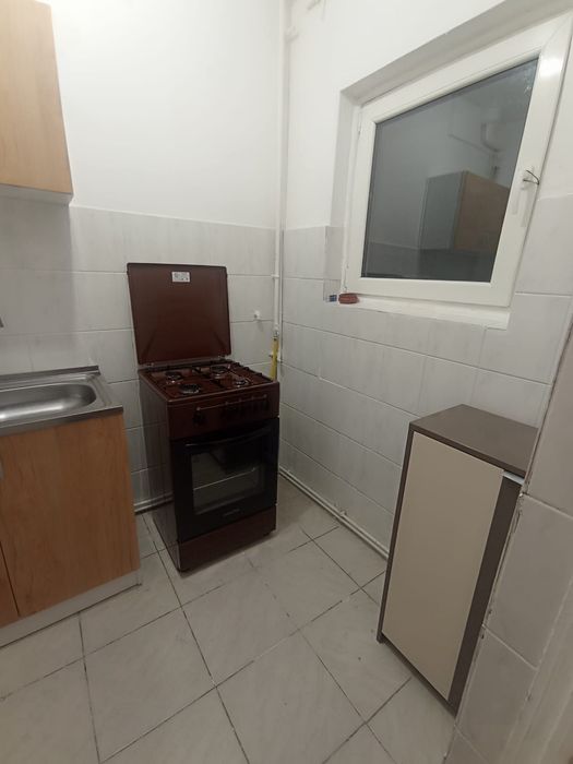 Se închiriază garsonieră