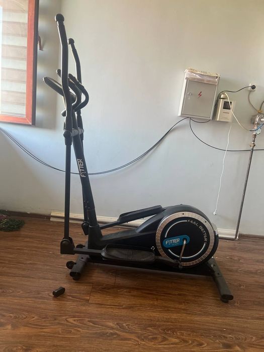 Begavoy daroshka va trinajorli vekil birgalikda sotiladi