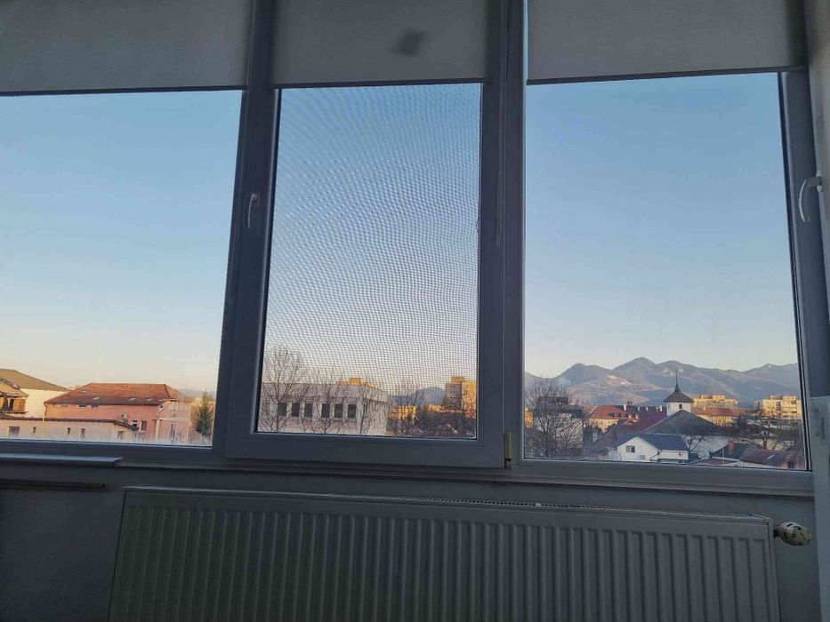 vând apartament zona spitalul județean