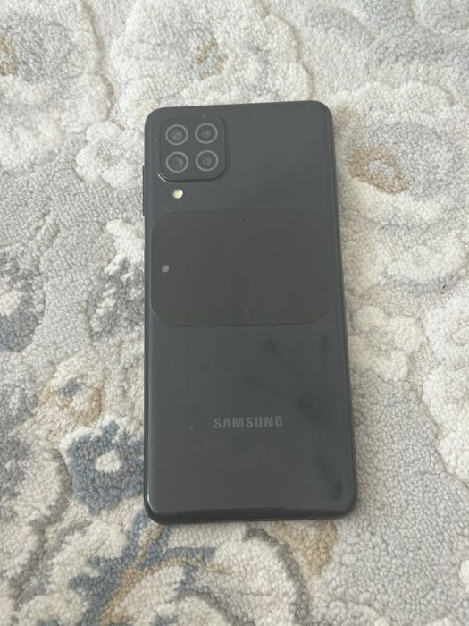 Samsung A22 Телефон
