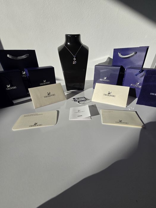 Colier Swarovski Swan Y – Cristal, Elegant & Modern