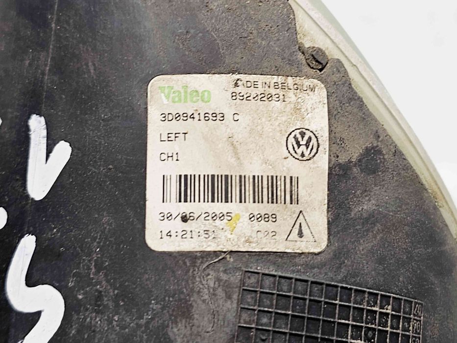 Proiector ceata stanga Volkswagen Phaeton (3D) [Fabr 2002-2016] 3D094