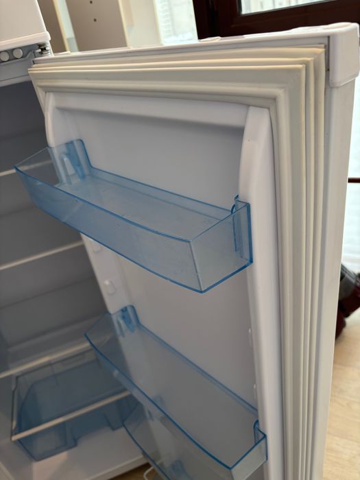 Холодильник Бирюса в отличном состоянии