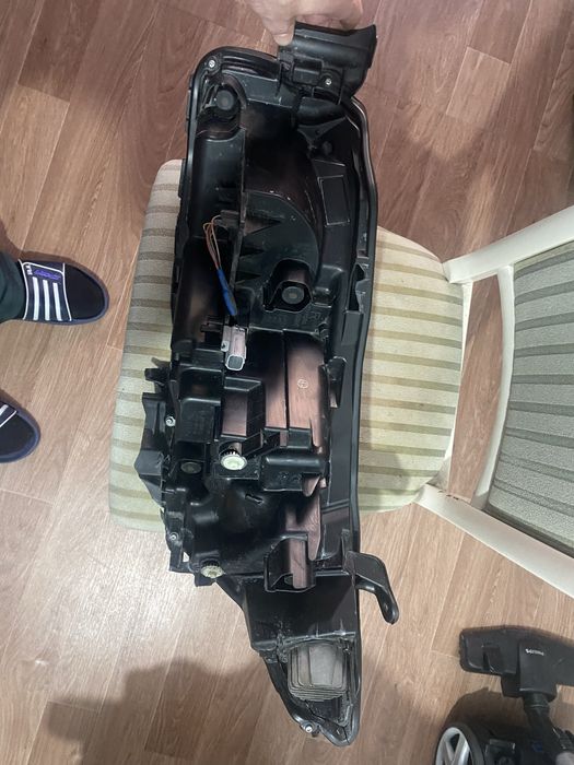 Фара на камри 80