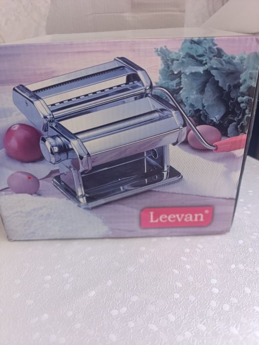 Продам новаю лапшерезку