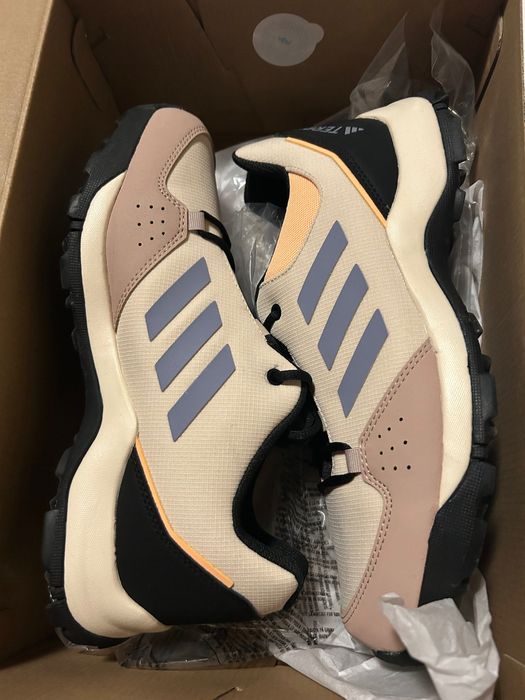 Дамски маратонки Adidas Terrex