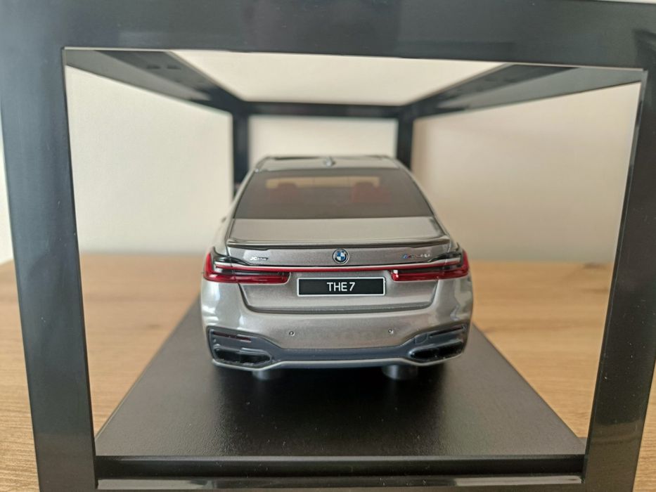 BMW M760 the final edition, GT spirit 1:18