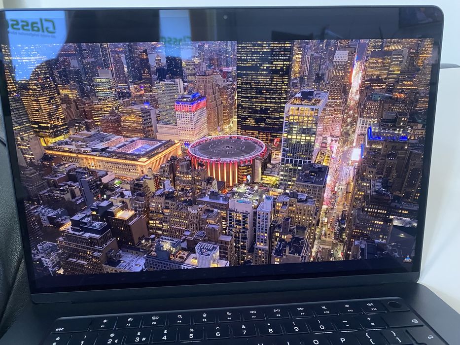 MacBook Air M4 15-inch/ 256 Gb / Midnight