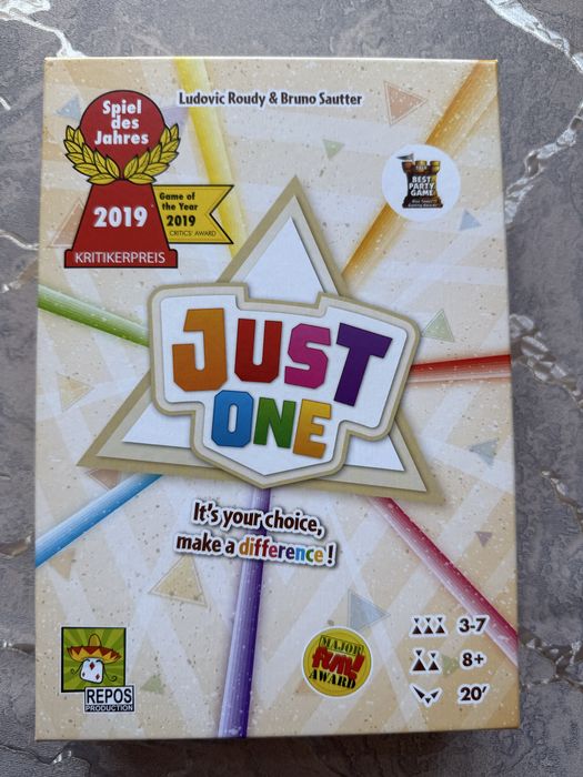 Бордови игри - Unstable unicorns, Monopoly, Jenga, Just one, Трамвай Т