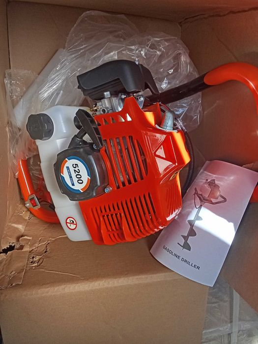 двигатели и ботуши за лодки и фрези; свредели