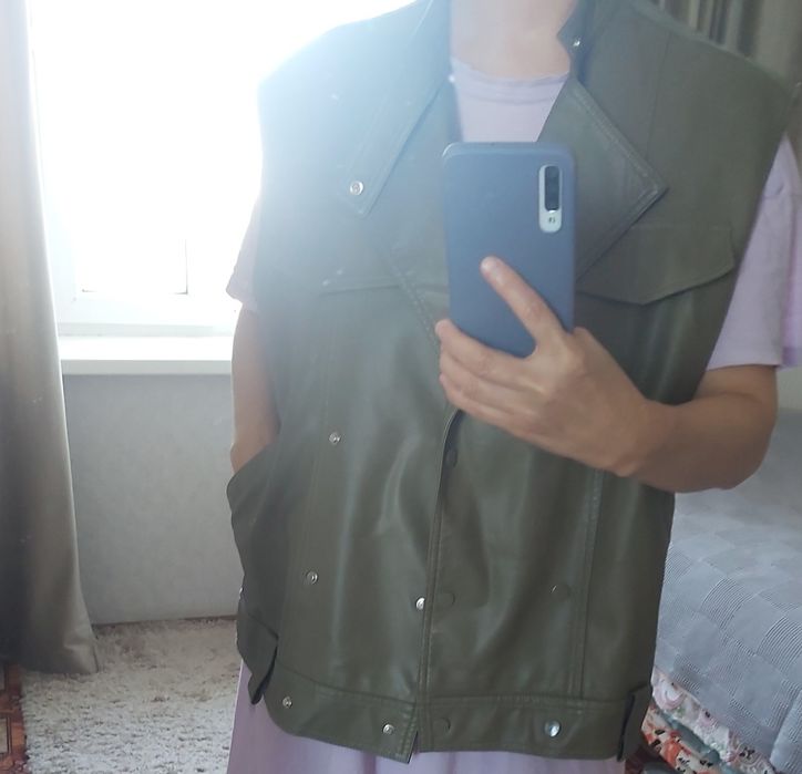 Жилет женский, кожзам