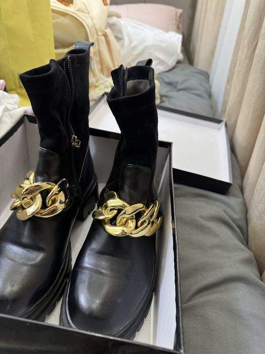 Сапоги женские стильные и теплые