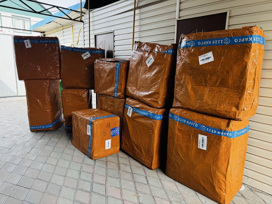 Отдам даром коробки