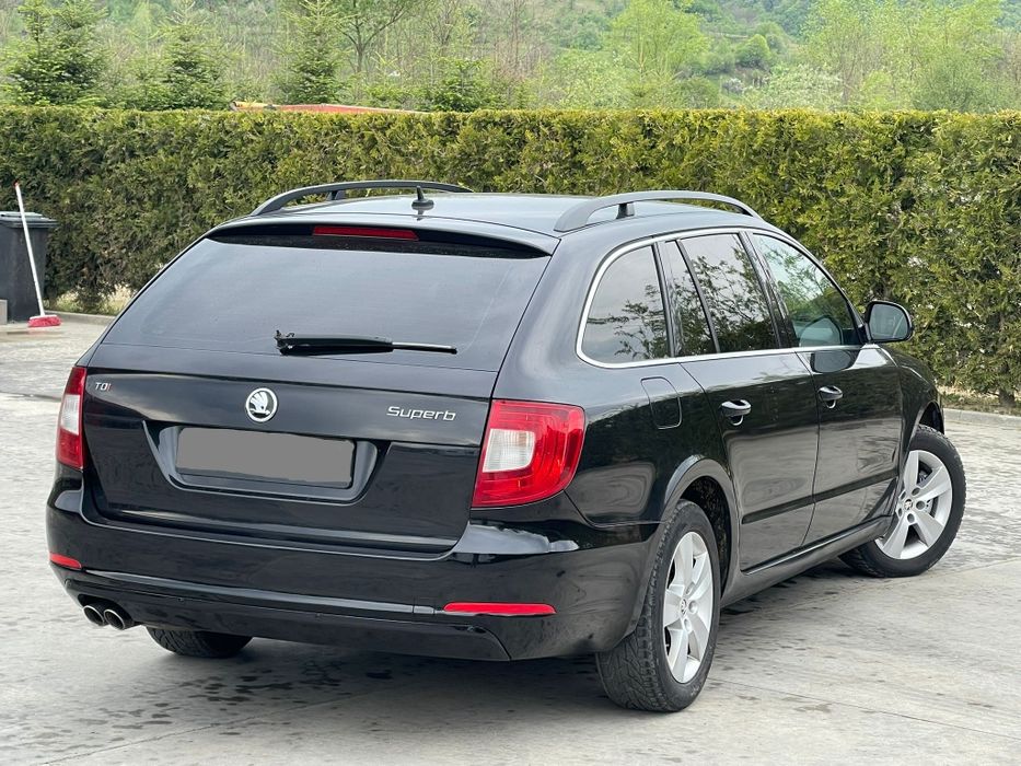 Skoda Superb•2.0 TDI•143 CP•2011•DSG•Numere export valabile•Euro 5•