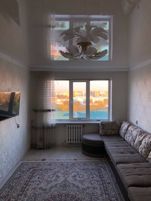 Продам большой диван