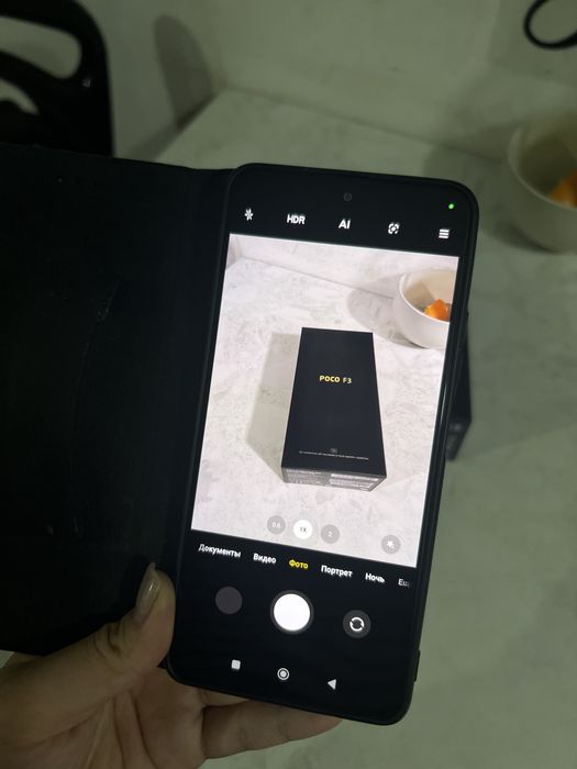 Продается телефон Poco F3