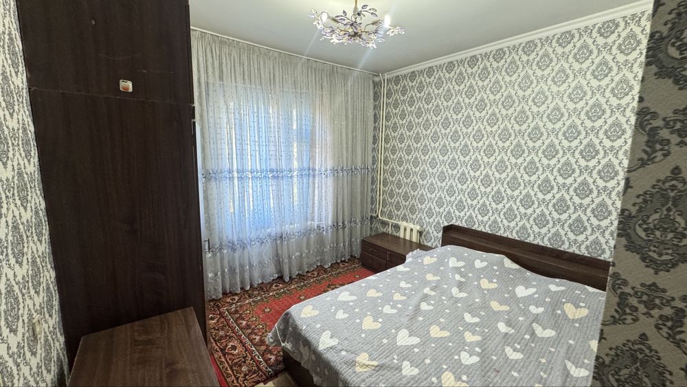 Parkent bozori Ijaraga 2 xonalik uy