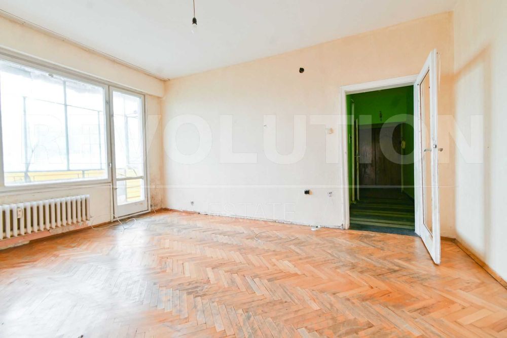 Двустаен апартамент в ж.к. Свобода