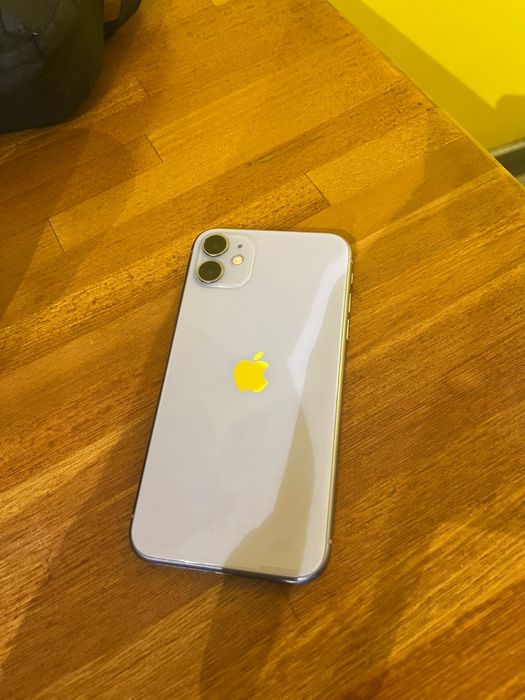 iphone 11 64 гб идеал