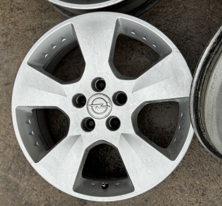 Титановый диски на опель