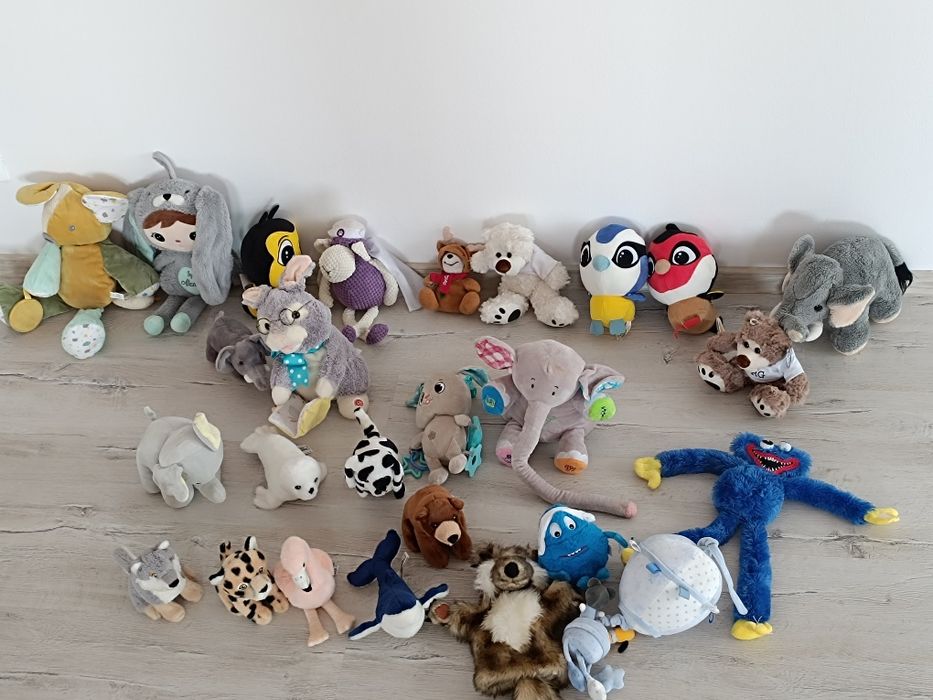 Tricicleta,motociclete,masini,scaun masa,premergator,plusuri jucarii