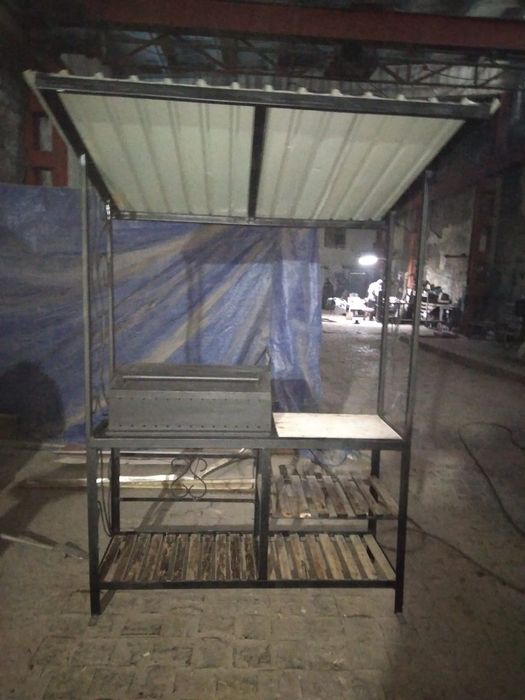 Продам мангалы 4 штуки