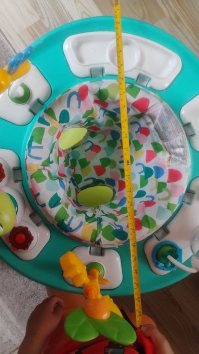 Bright Starts - Centru de activitati 2 in 1 Playful Pond