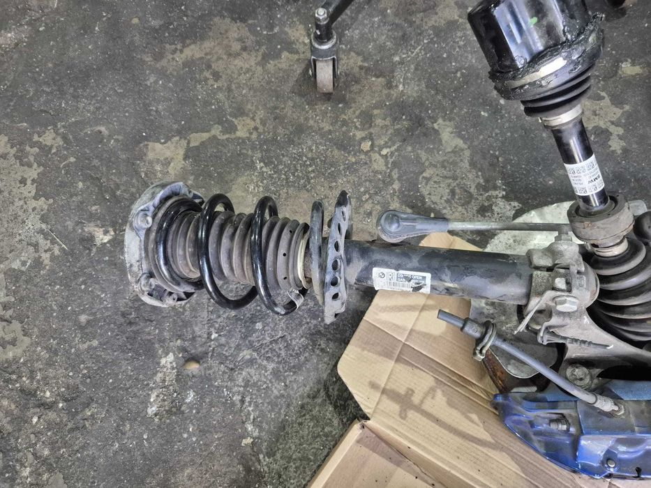 Piese dezmembrez dezmembrari BMW F40 xdrive seria 1 M135ix an 2020 Bucuresti Sector 6 usa fata spate amortizoare stopuri haion portbagaj fuzeta