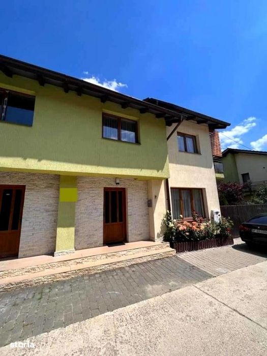 Casa tip duplex cu teren generos de 495mp