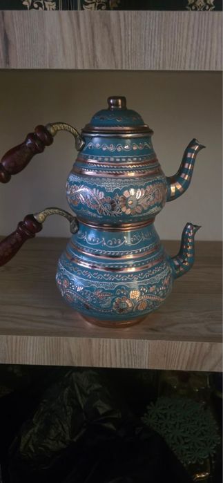 Мебель и аксессуары для кафе