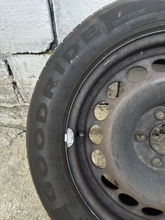 Set 4 jante + cauciucuri de vară Goodride