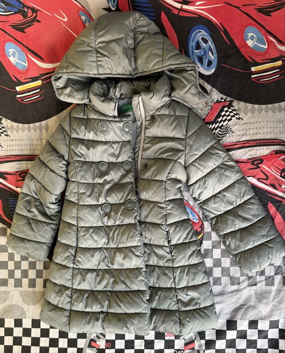 Якета Benetton за 4-5 години