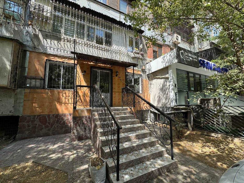 Сдаётся в аренду офисное помещение на метро Айбек