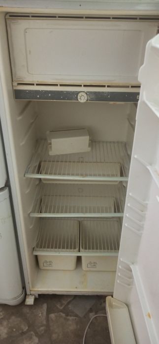 Продам  холодильник