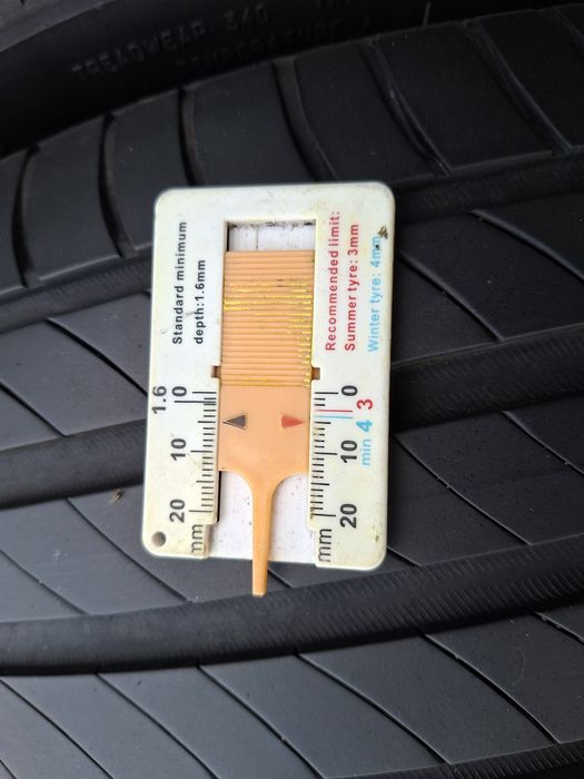 2бр. 215/60/16 Michelin Primacy 4