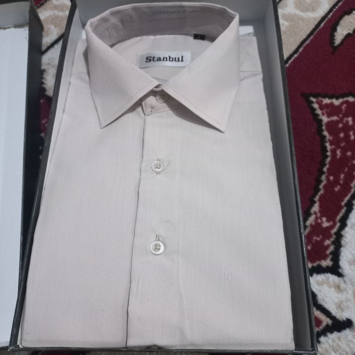 Продам рубашку,  мужскую