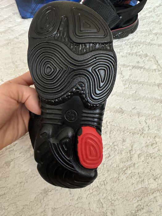 Продам сандали детские