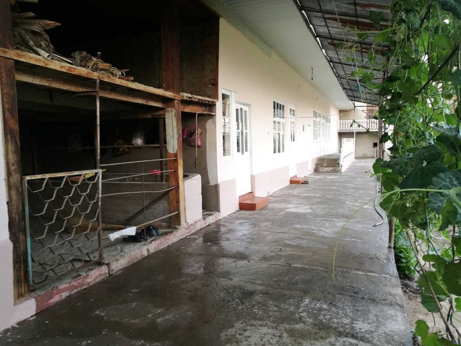 Uy sotiladi, 8 sotix