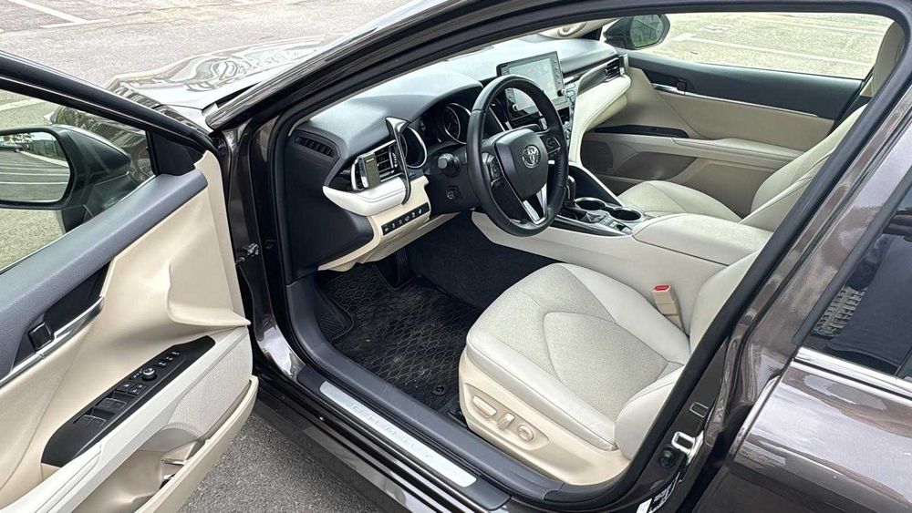Vanzari Auto Toyota Camry