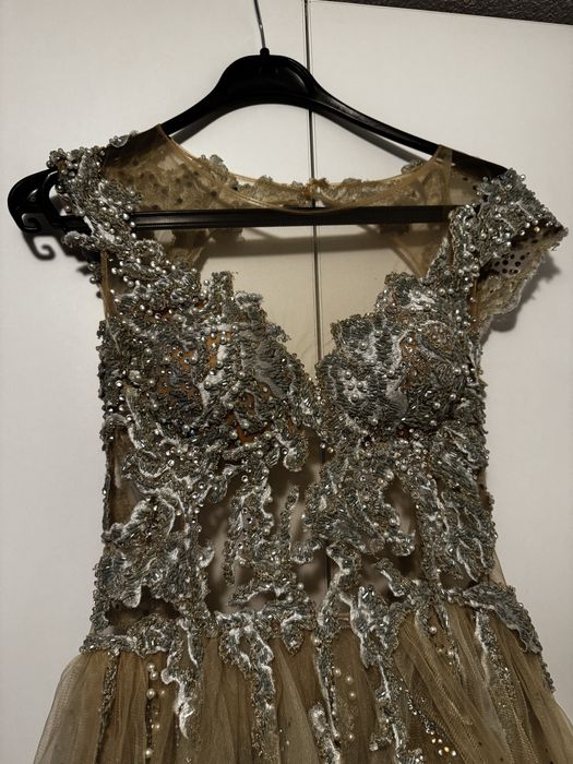 Официална рокля на STOYAN RADICHEV