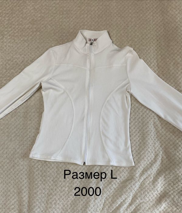 Продам однжду в хорошем состоянии