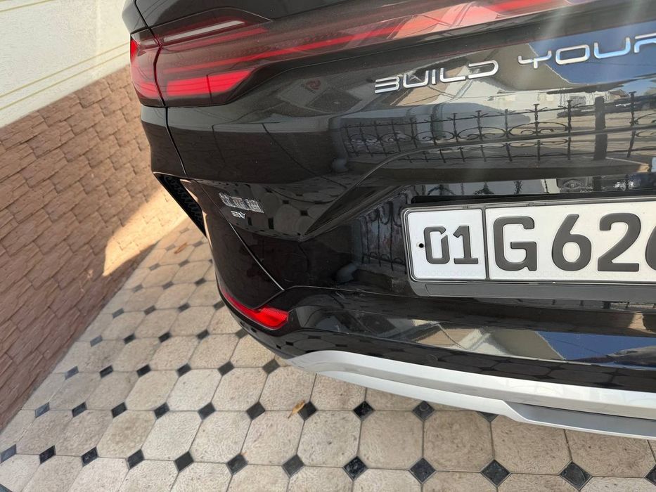 BYD Champion sotiladi